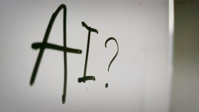 AI Akt: poskytovateľ alebo nasadzujúci subjekt?